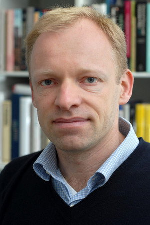Cover image for Clemens Fuest