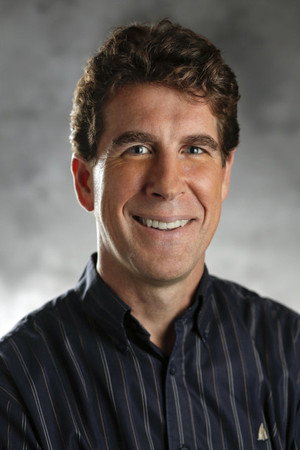 Cover image for Cinco Paul