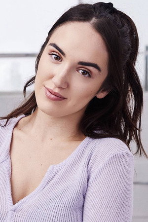Cover image for Alexandra McDonald