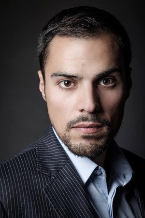 Cover image for Nilton Martins