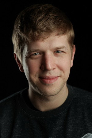 Cover image for Олег Новиков