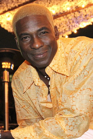 Cover image for Lennox Brown