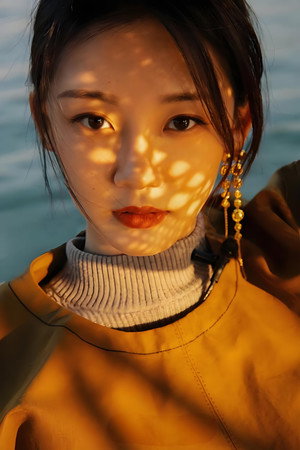Cover image for 苗苗