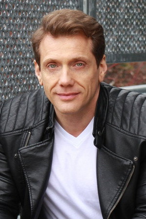 Cover image for Stefen Hayes