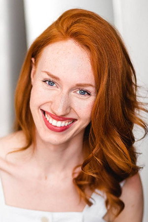 Cover image for Kira Guloien