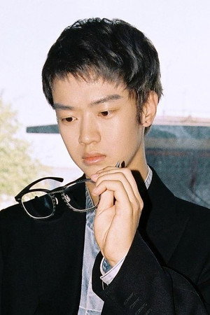 Cover image for Wang Yitong