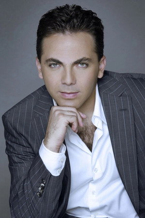 Cover image for Cristian Castro