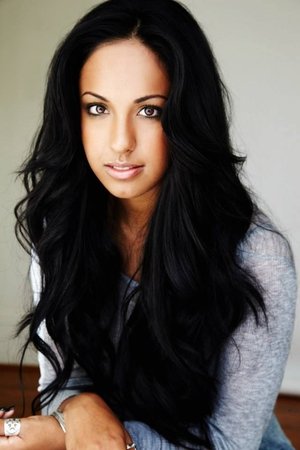 Cover image for Yasmin Kassim