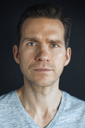 Cover image for Michael Karl Richards