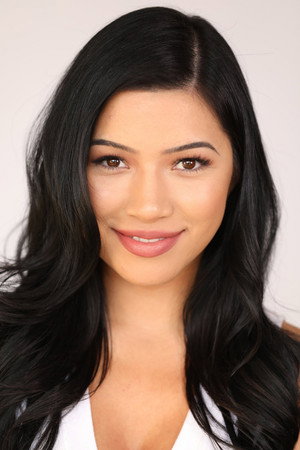 Cover image for Julia Kelly