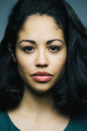 Cover image for Riann Steele