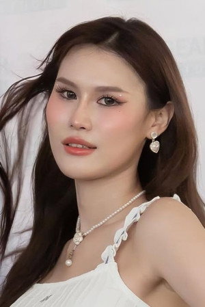 Cover image for ดั่งตะวัน โฮ