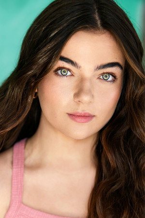 Cover image for Taegen Burns
