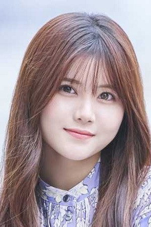 Cover image for 伊藤理々杏