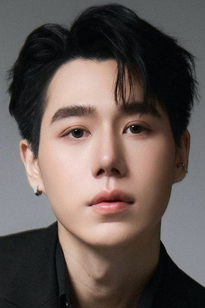 Cover image for Chanapoom Thenwong