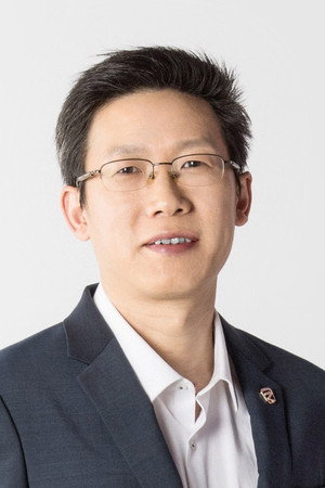 Cover image for Xiqing Yang