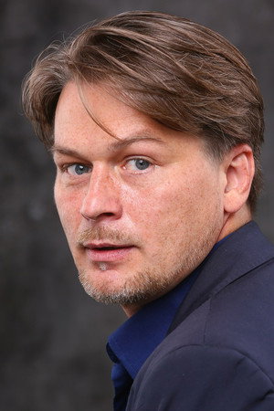Cover image for Александр Петров