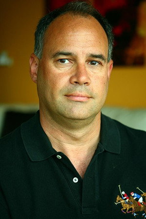 Cover image for Richard Tavernaro