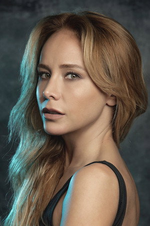Cover image for Burçin Terzioğlu