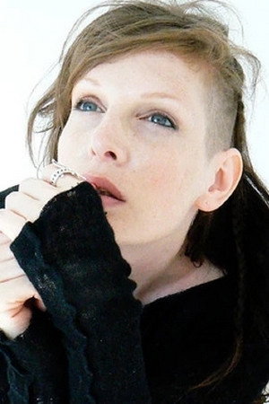 Cover image for Mikela Jay
