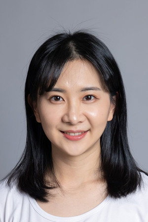 Cover image for Carrie Chang
