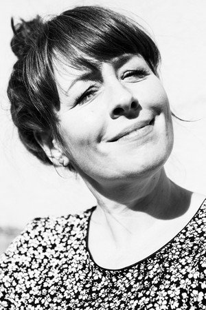 Cover image for Julia Roeske