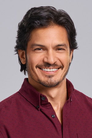 Cover image for Nicholas Gonzalez