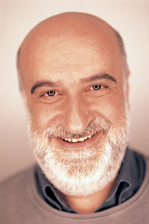 Cover image for Yavuz Turgul