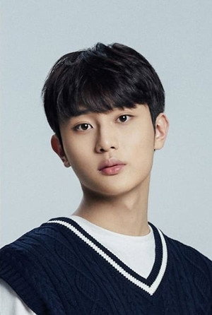 Cover image for Kim Jun-hyung