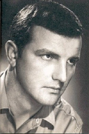 Cover image for Derek Newark