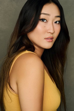 Cover image for Alyx Lee