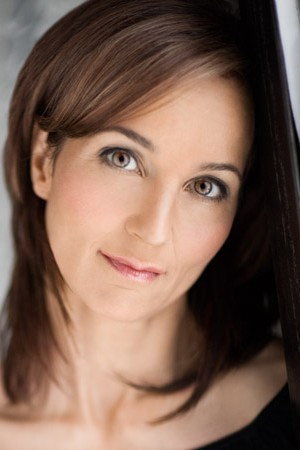 Cover image for Michelle Brezinski