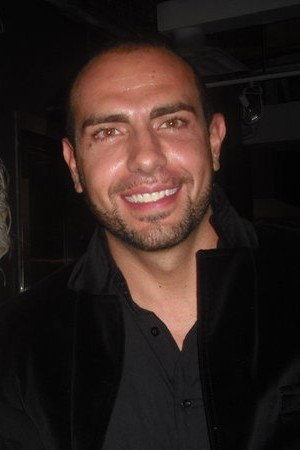 Cover image for David Vena