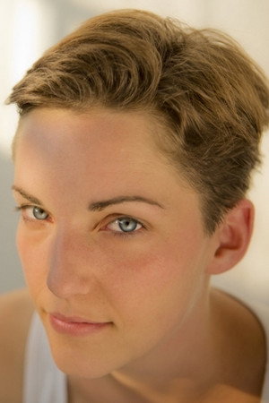 Cover image for Anna Anosowicz