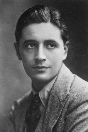 Cover image for Ivor Novello