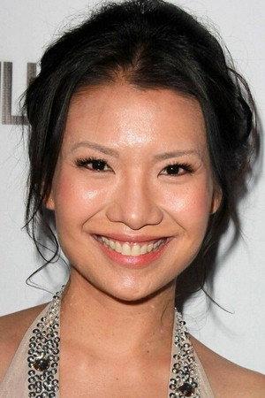 Cover image for Gwendoline Yeo
