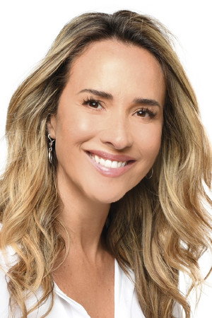 Cover image for Angélica Castro
