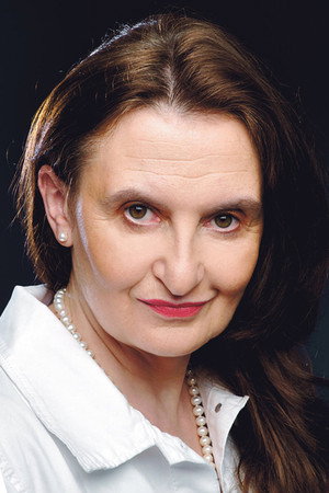 Cover image for Eva Holubová