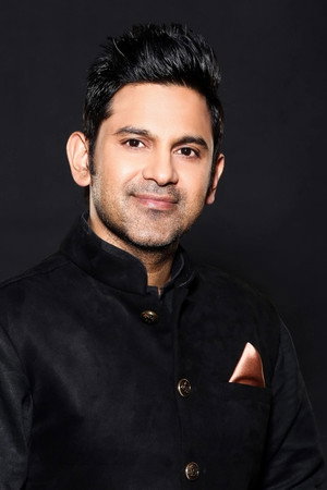 Cover image for Manoj Muntashir