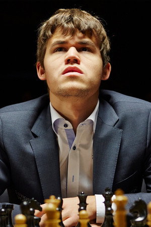 Cover image for Magnus Carlsen
