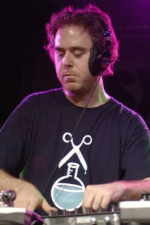 Cover image for Cut Chemist