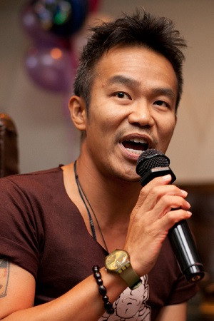 Cover image for Alvin Wong