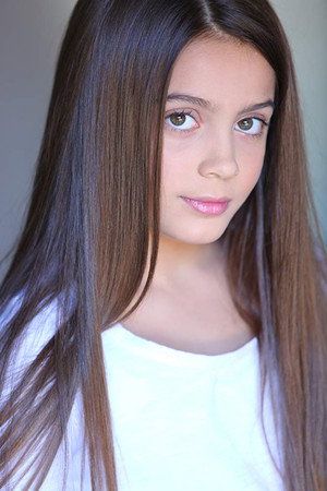 Cover image for Emmy Perry