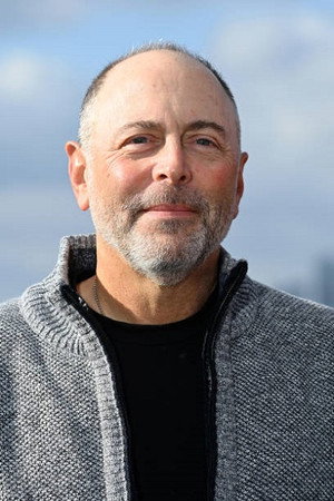 Cover image for Alex Gartner