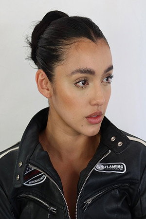 Cover image for Carolina Serrano