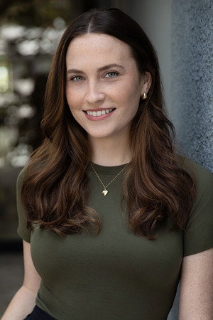 Cover image for Alayna Glasthal