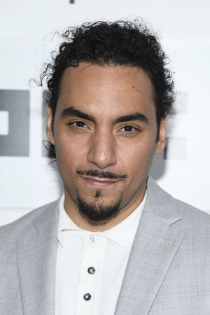 Cover image for Kareem Savinon
