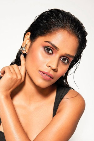 Cover image for Manjiri Pupala