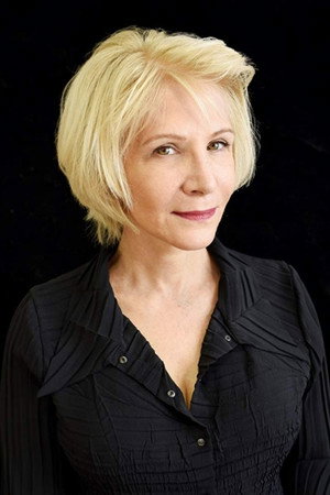 Cover image for Tara Hugo