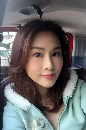 Cover image for Barbie Liu 夏尉喻